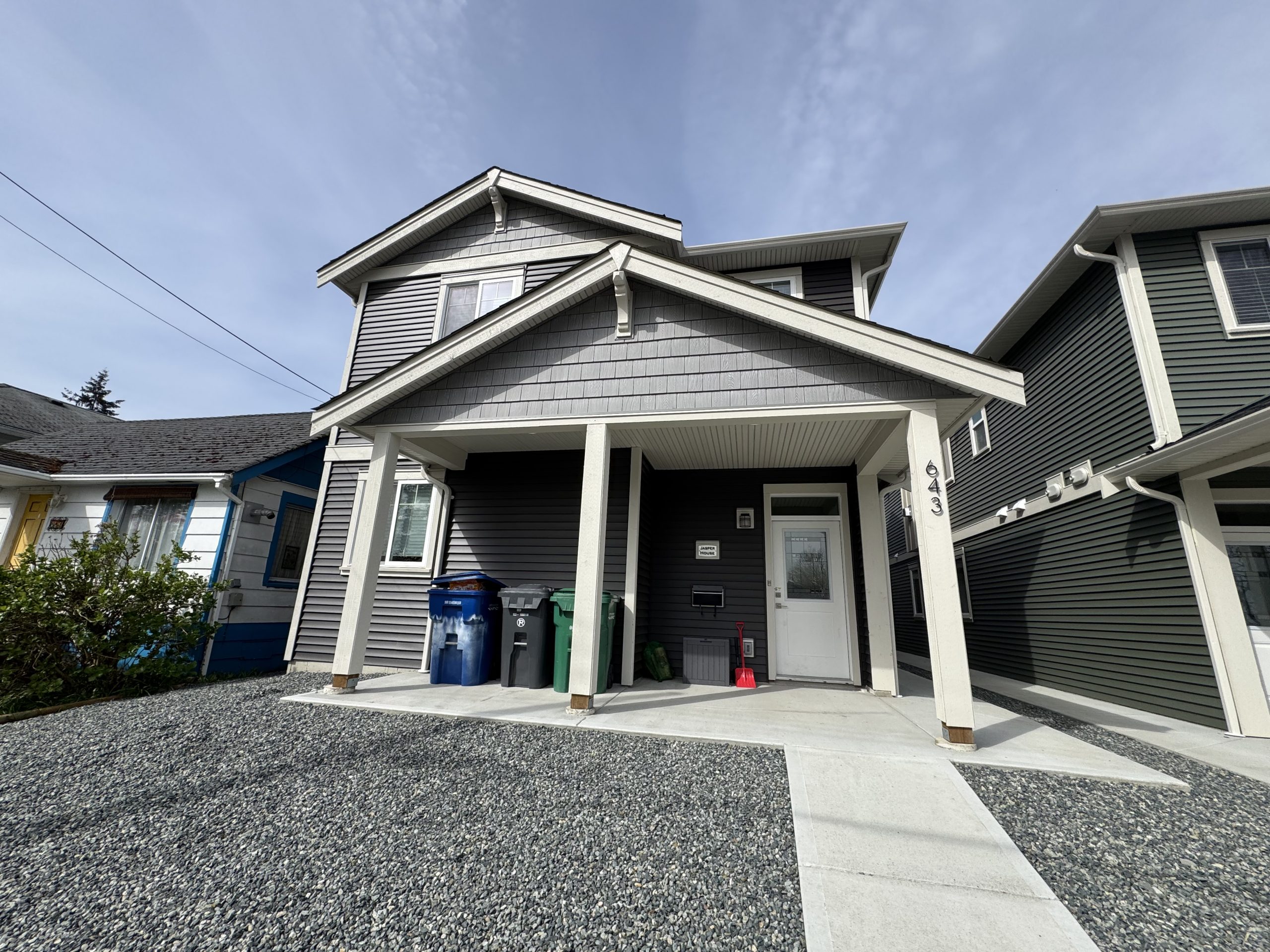 2 - 643 Lambert Ave - Jasper House