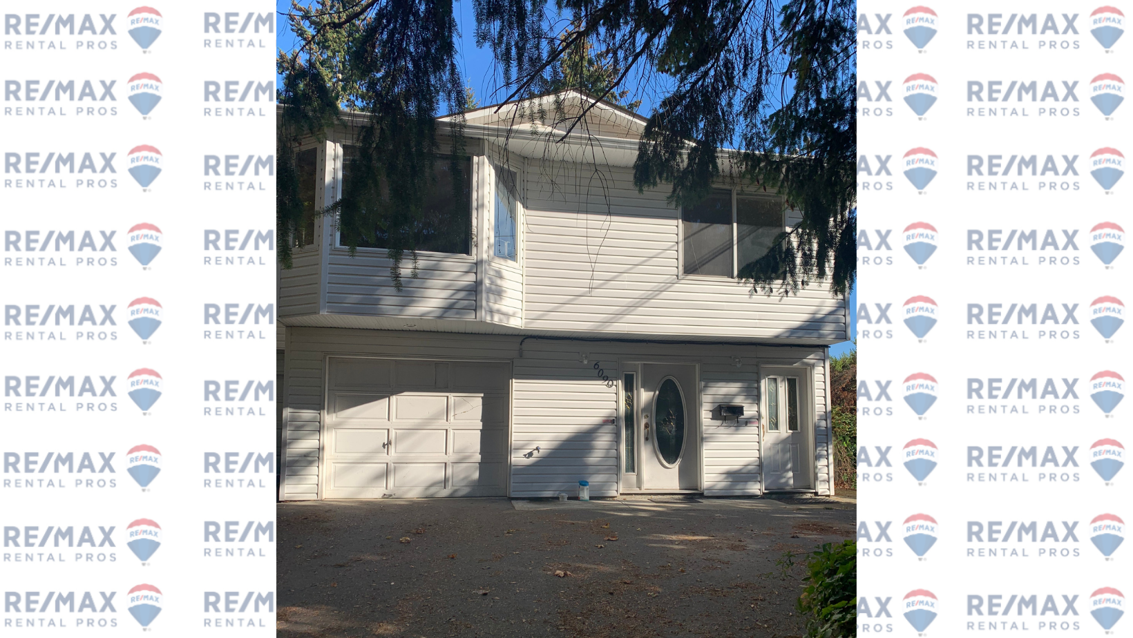 6090 Pine Ridge Crescent - Upper