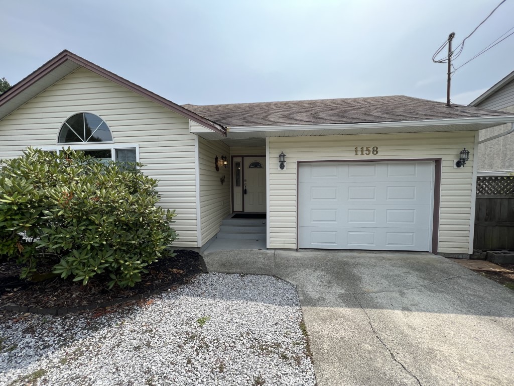 1158 Cloke Road