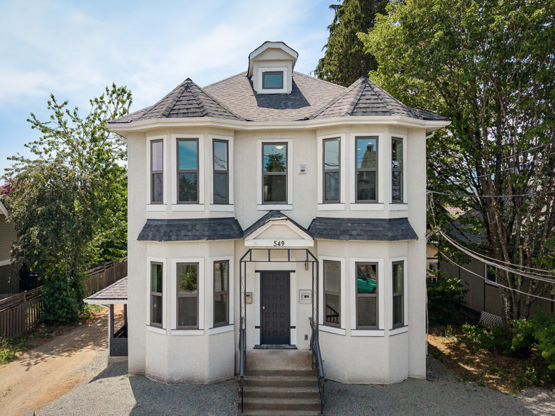 1-549 Prideaux Street