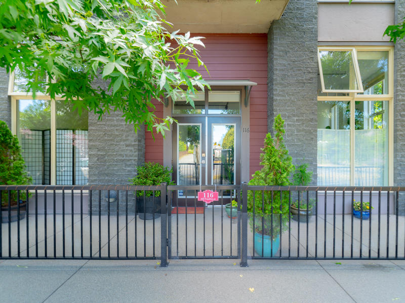 116-555 Franklyn Street